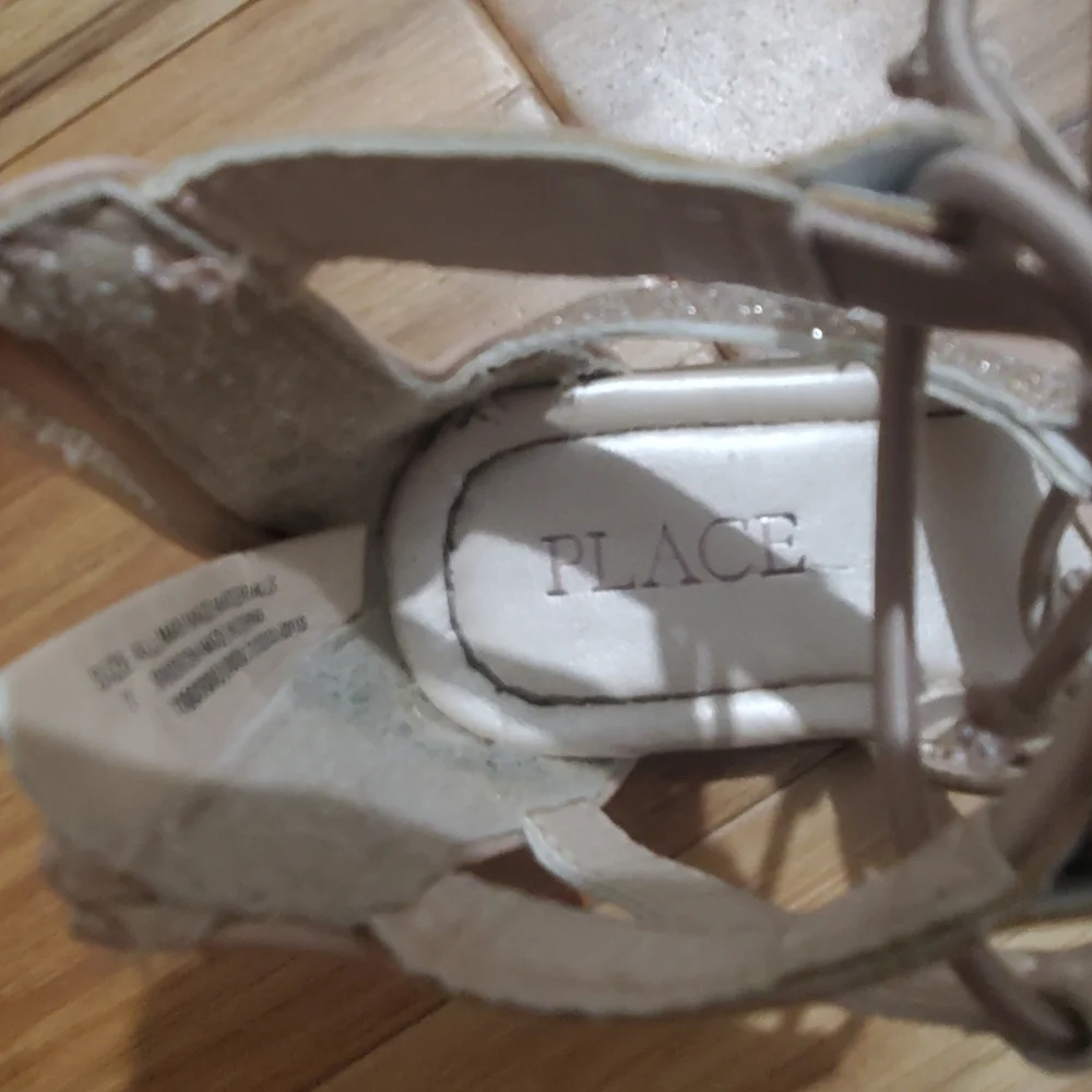 The Children's‎ Place Toddler Girls Rose Gold Gladiator Sandals Size 7 Strappy